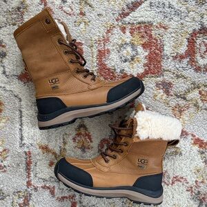 NWOT UGG Adirondack snow boots